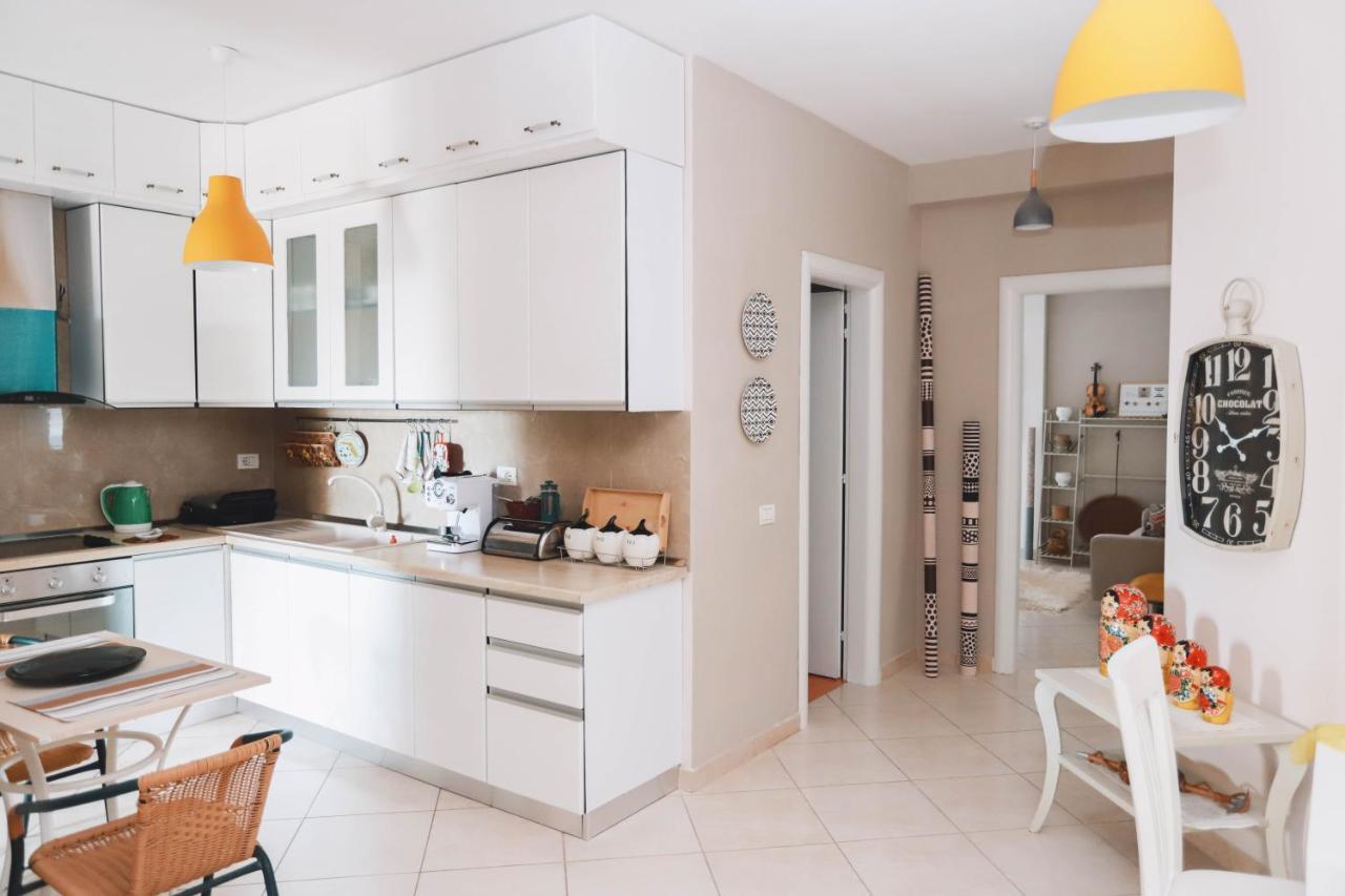 Large Apartment Near The Seaside Boulevard Lungomare Vlorë 외부 사진