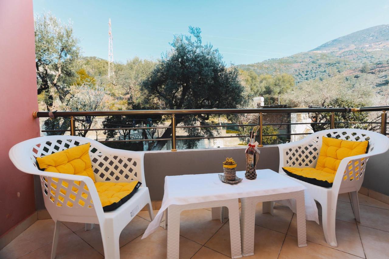 Large Apartment Near The Seaside Boulevard Lungomare Vlorë 외부 사진